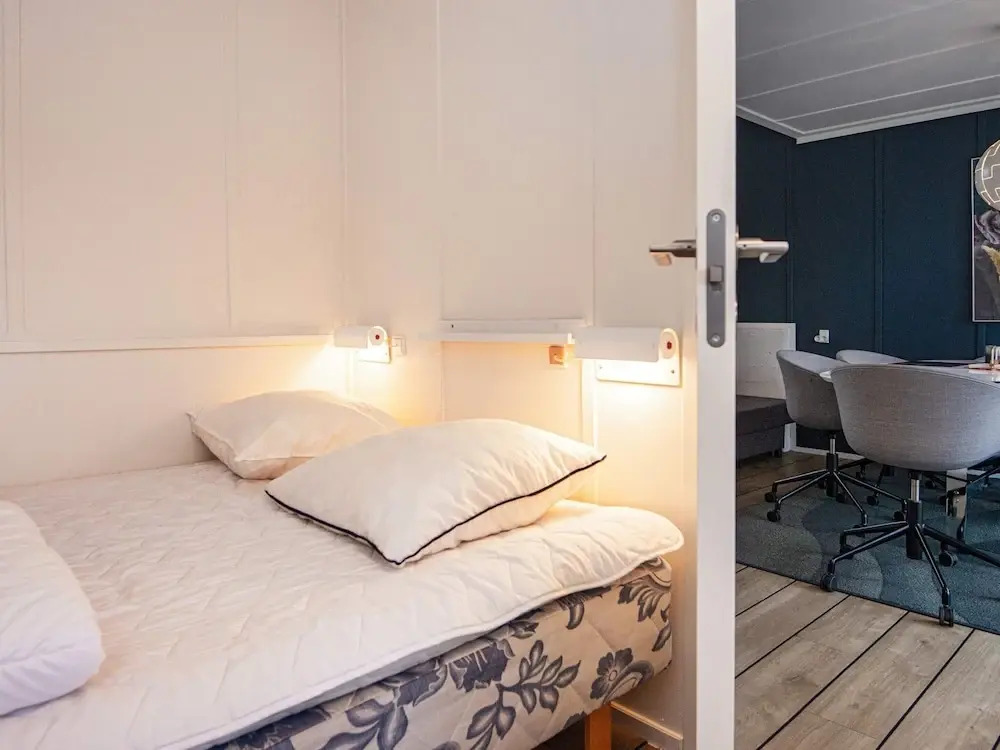 Apartment with maritime atmosphere