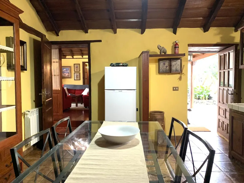 Casas La Paredita