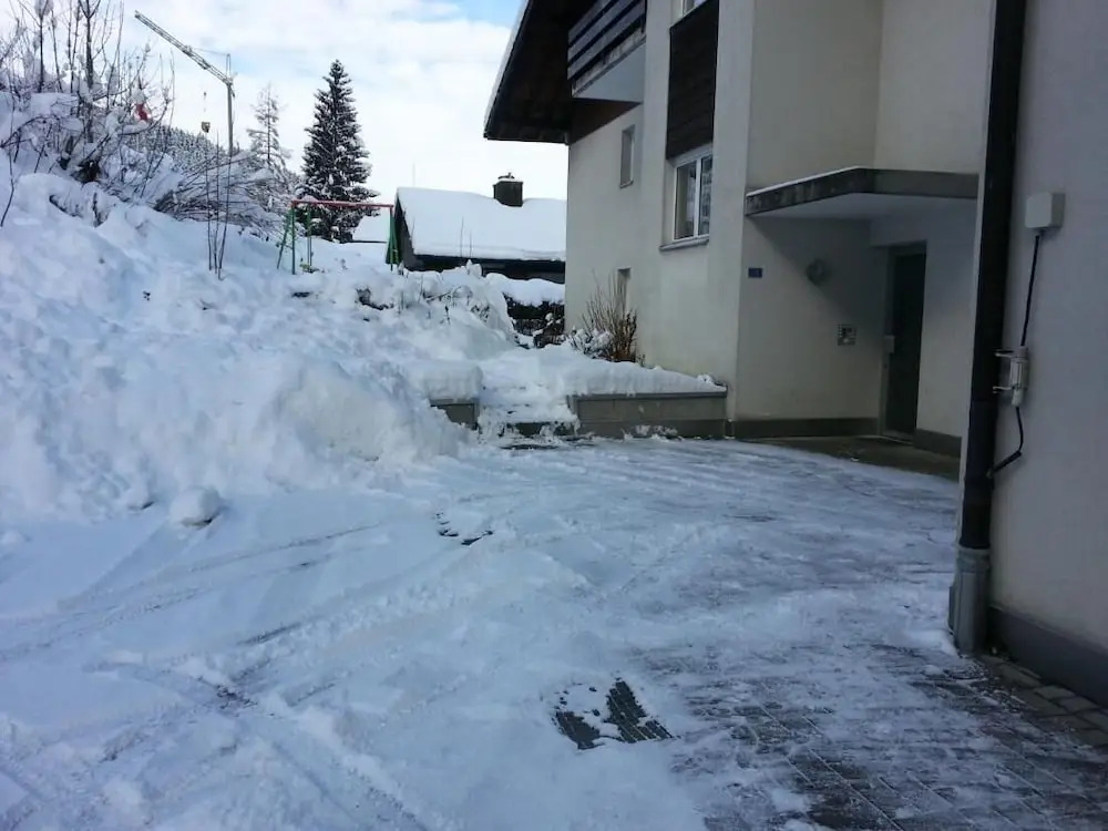 Elfe Apartments Studio for 2 Adults, Balcony With Lake and Mountain View