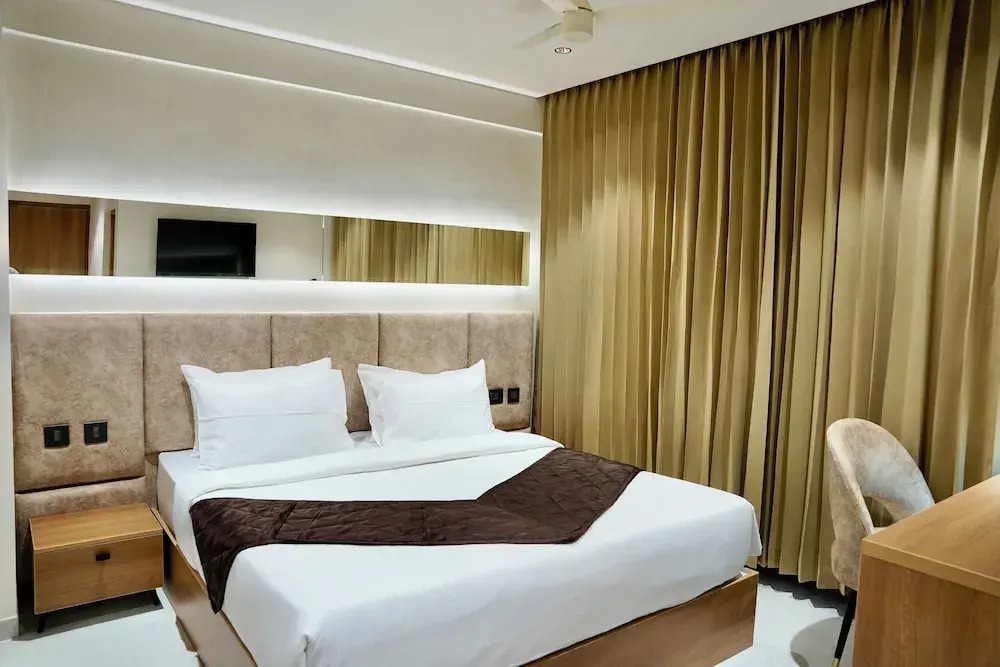 Hotel Hanata Kochi