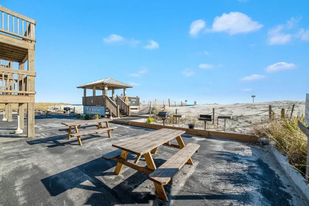 The Beach Front 601- Affordable Beachfront 2 Bedrooms 1 5 Baths Sleeps 6