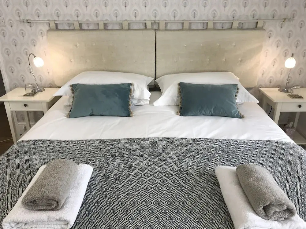 The White House B&B