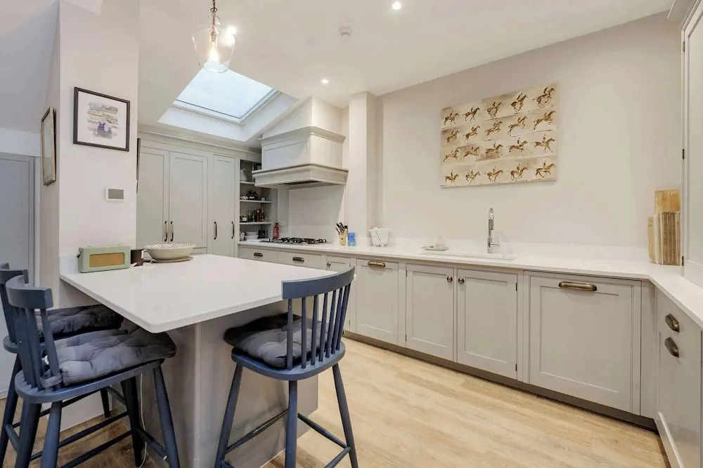 Divine Mews House - South Kensington