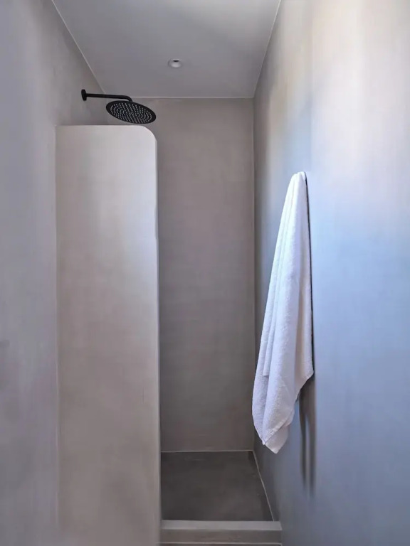 Parousia Luxury Apartments