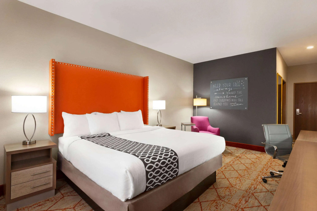 La Quinta by Wyndham Lackawanna