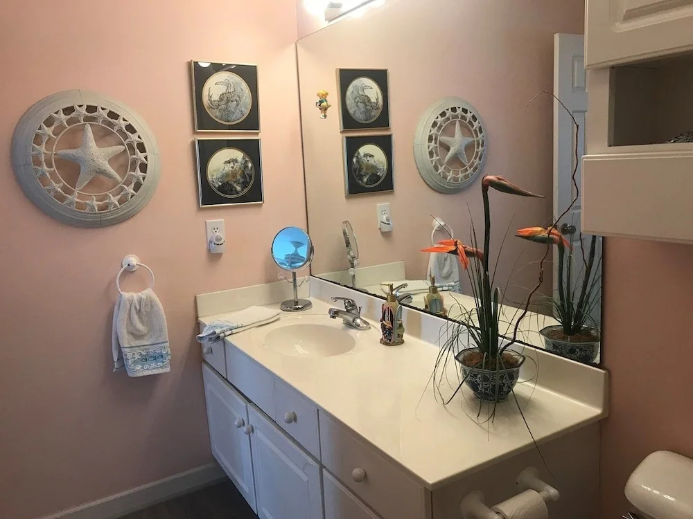 Sweet Dreams By The Sea - 4 Br Home