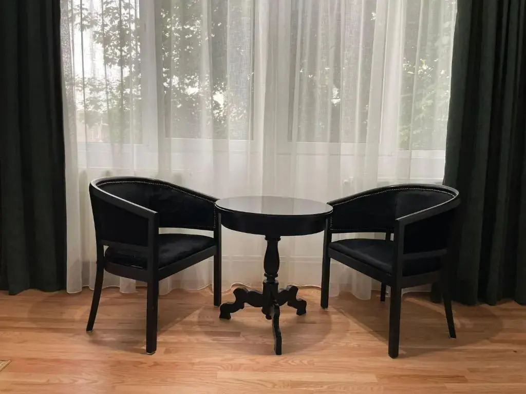 M & I Apartment 2