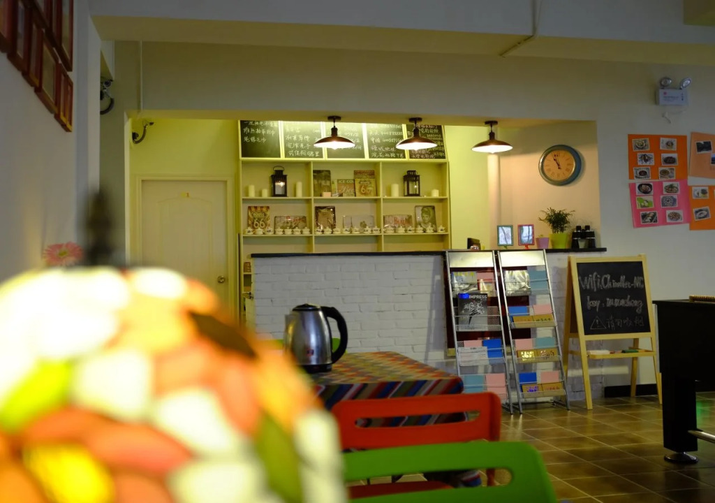 Slow City Youth Hostel