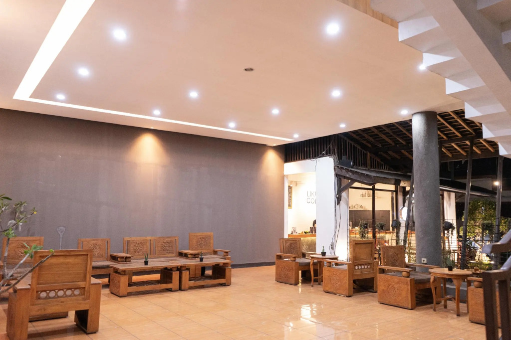 Saung Balibu Hotel