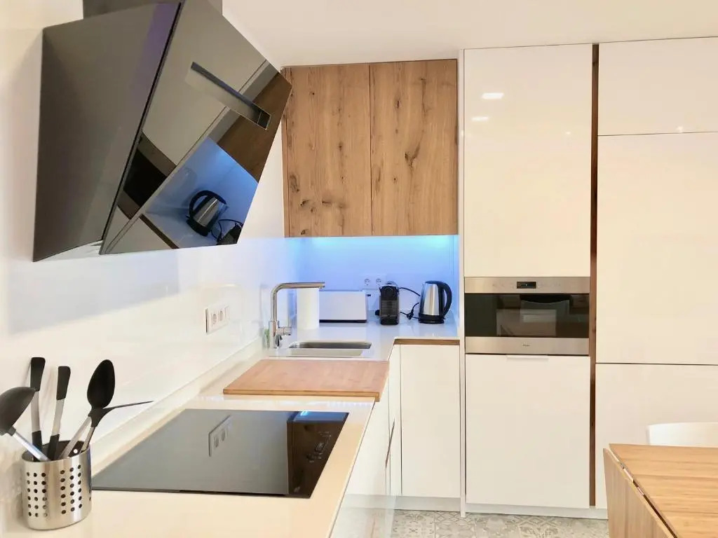 Apartamento moderno nautilus (Playa Capellans)