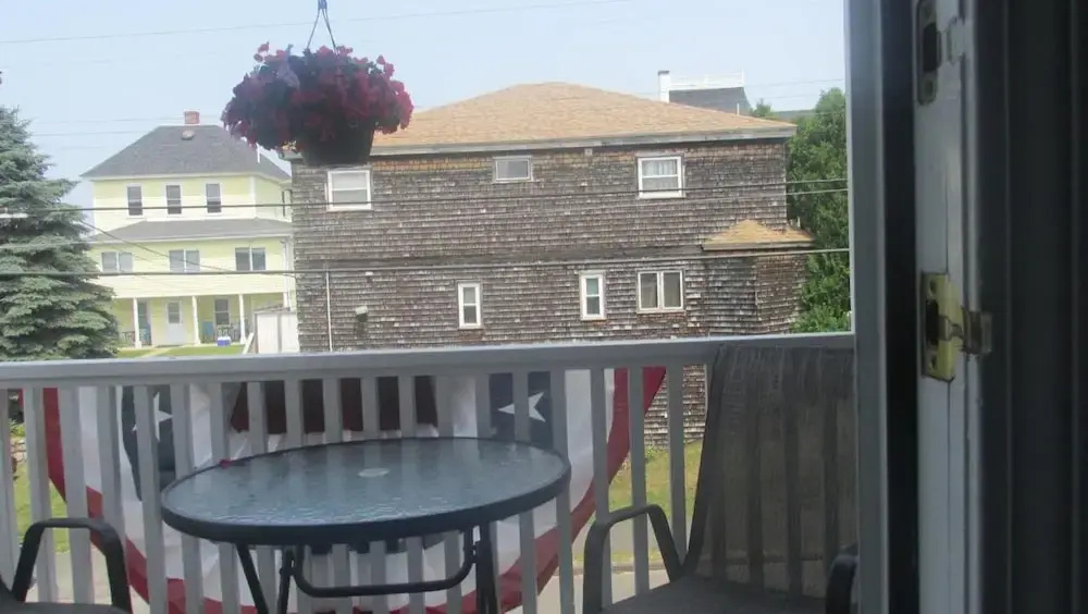 The Lynwood Inn