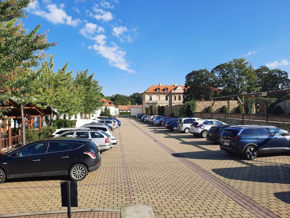 Hotel Čertousy