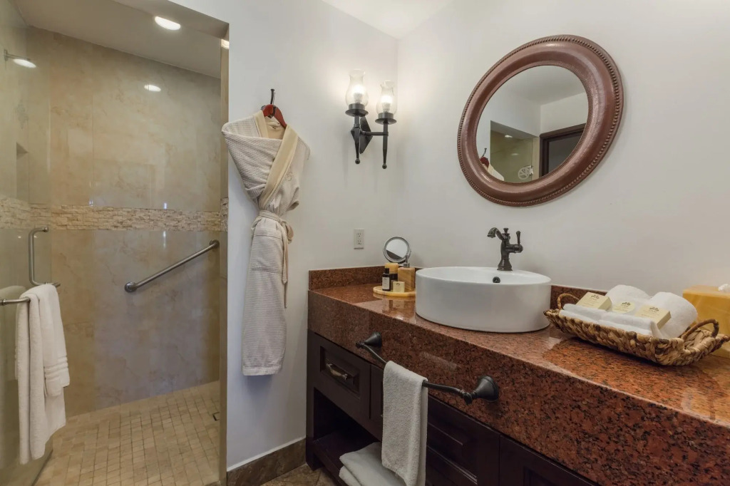 El Encanto All Inclusive Resort