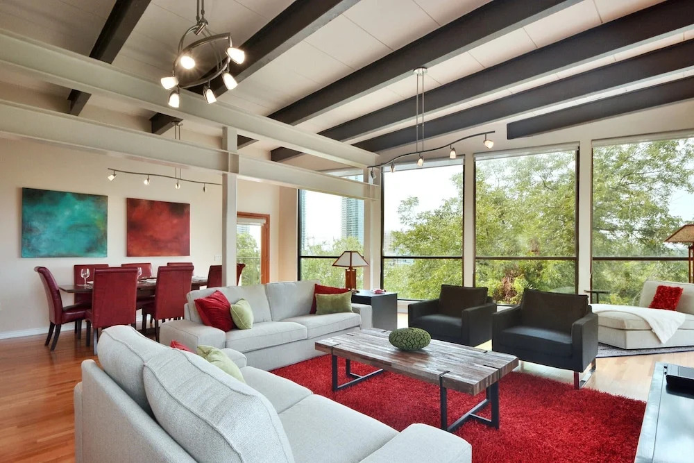 W 6th St Penthouse with City Views by RedAwning