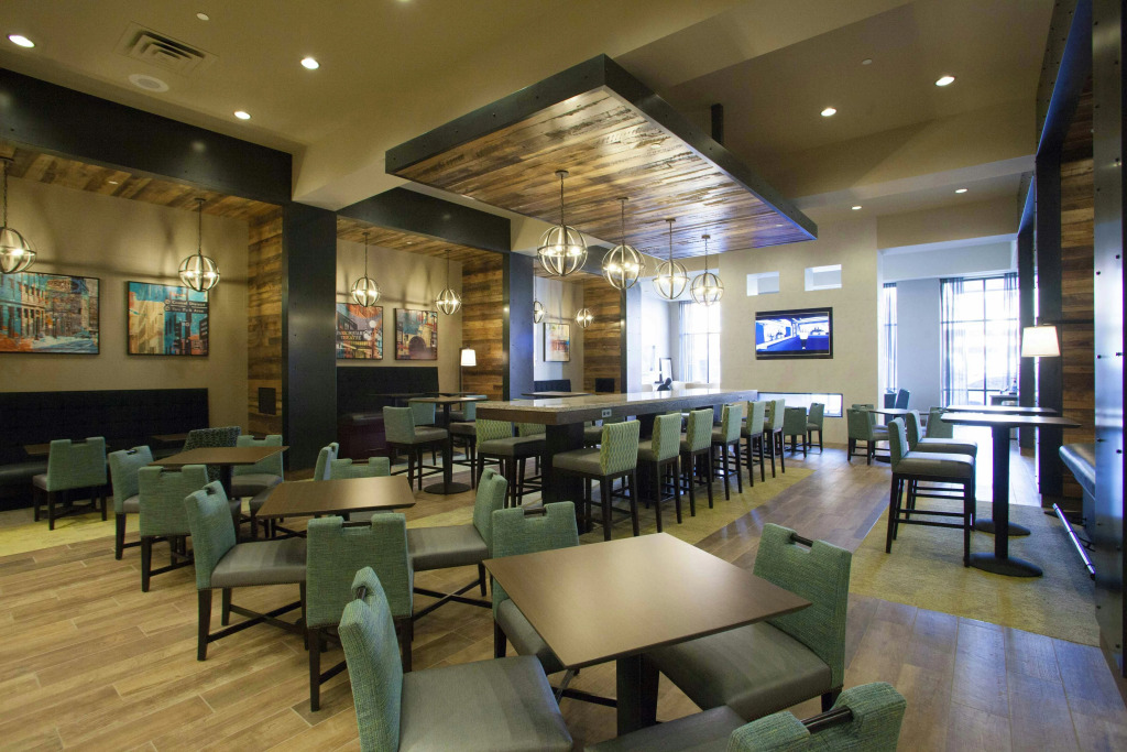 Hampton Inn & Suites St. Paul Downtown
