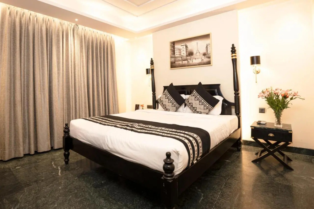 Foxoso Hotel Delhi