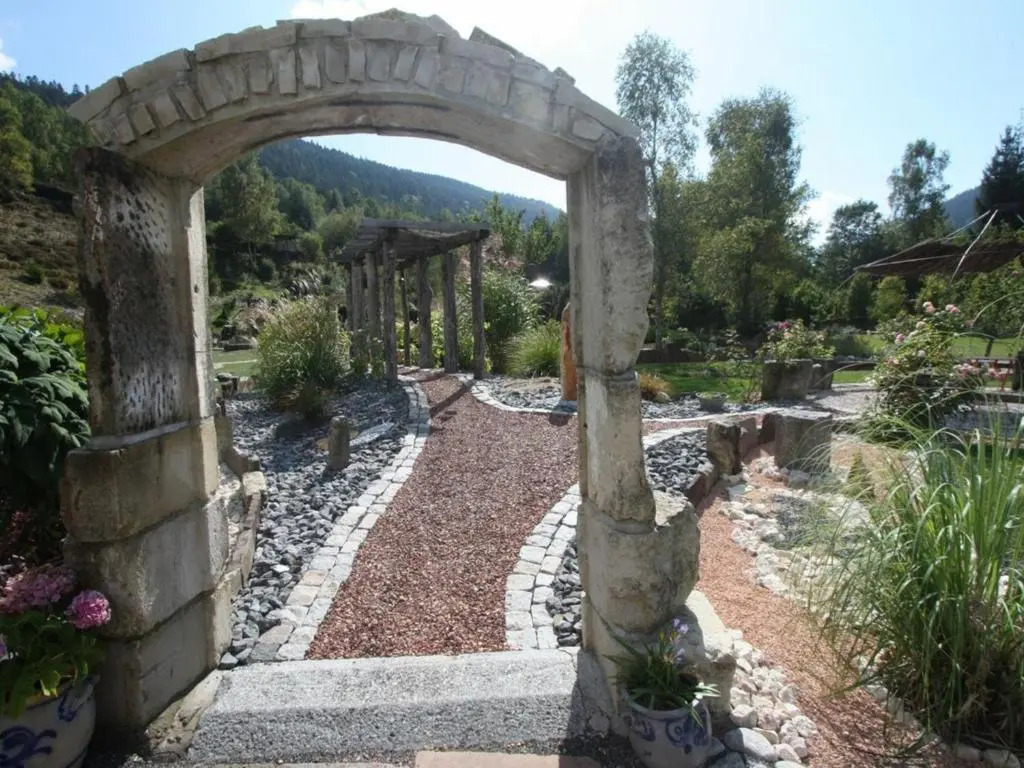 Gite Cornimont, 4 pièces, 6 personnes - FR-1-589-10