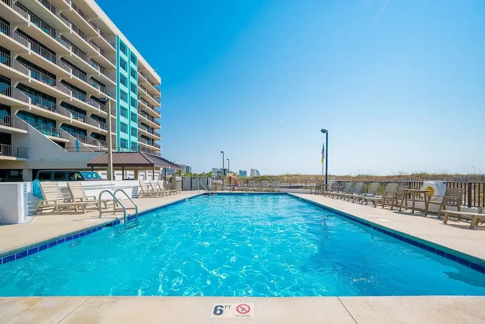 Island Winds East 311 3 Bedroom Condo
