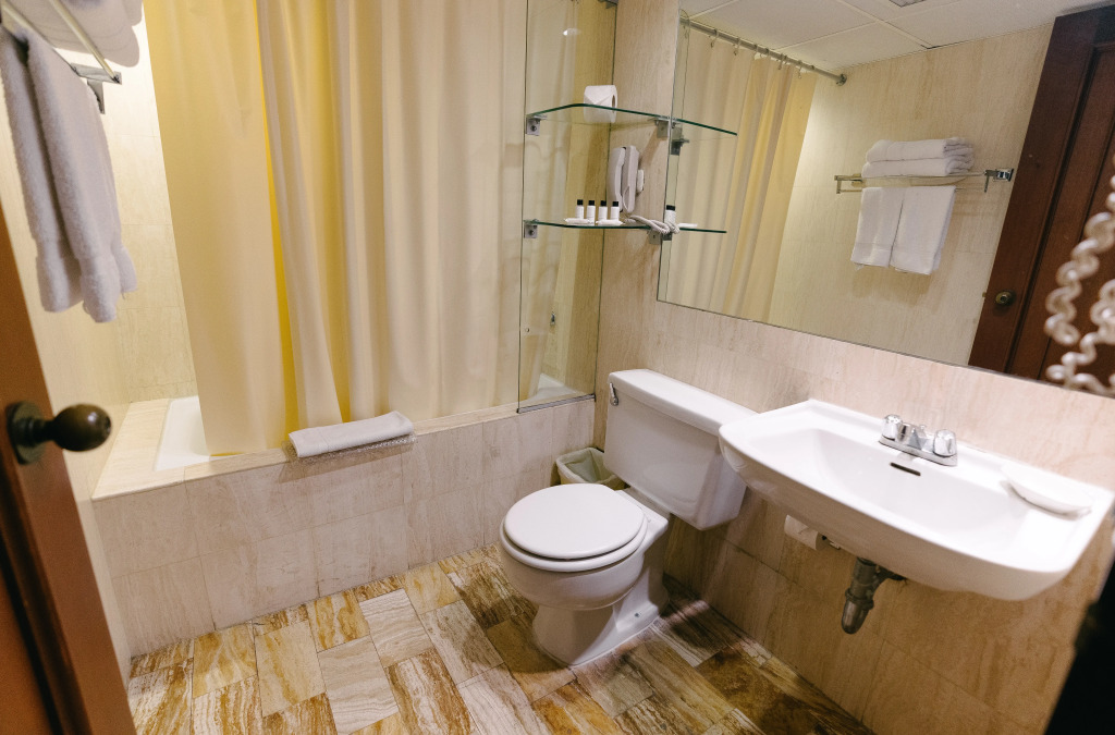 LUOXO Hotel