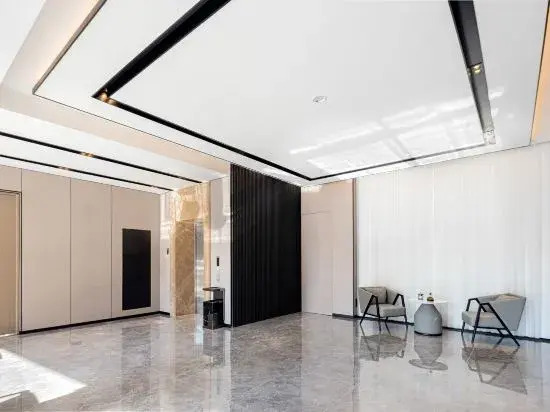 Praise hotel