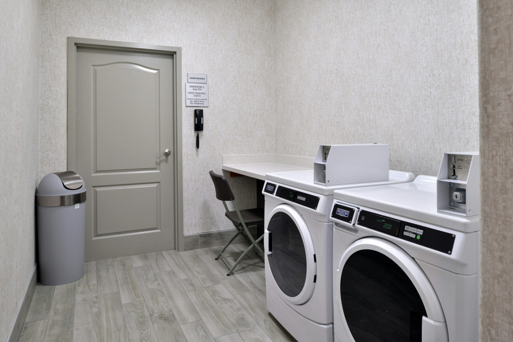 Hampton Inn Kansas City Northeast