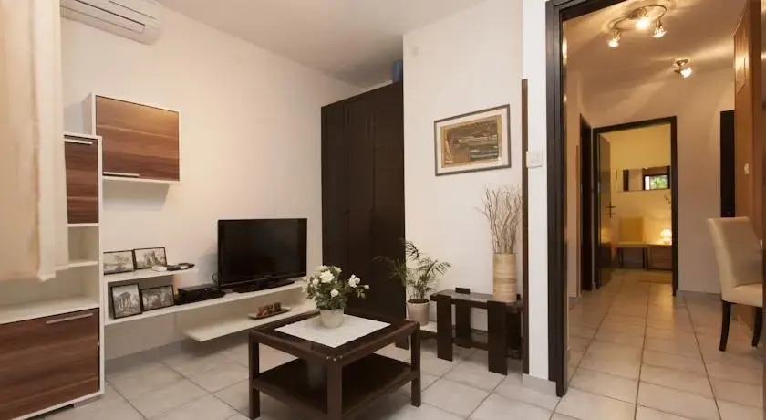 Apartments Gobo