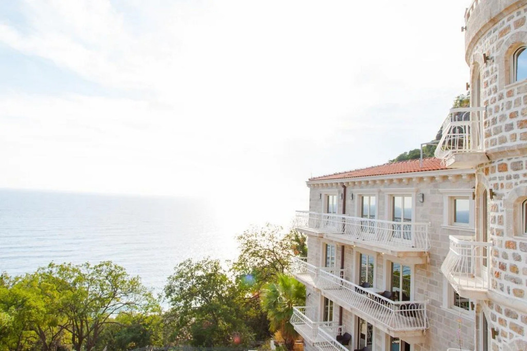 Apartments Pietra Mare