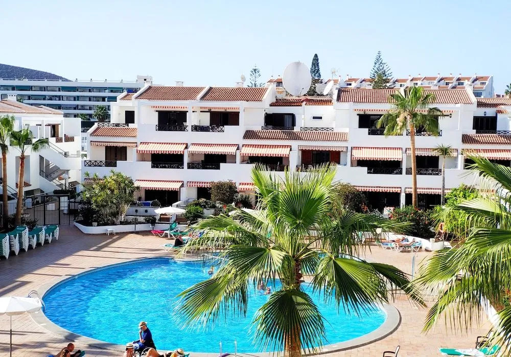 Pool View Los Cristianos by HelloApartments