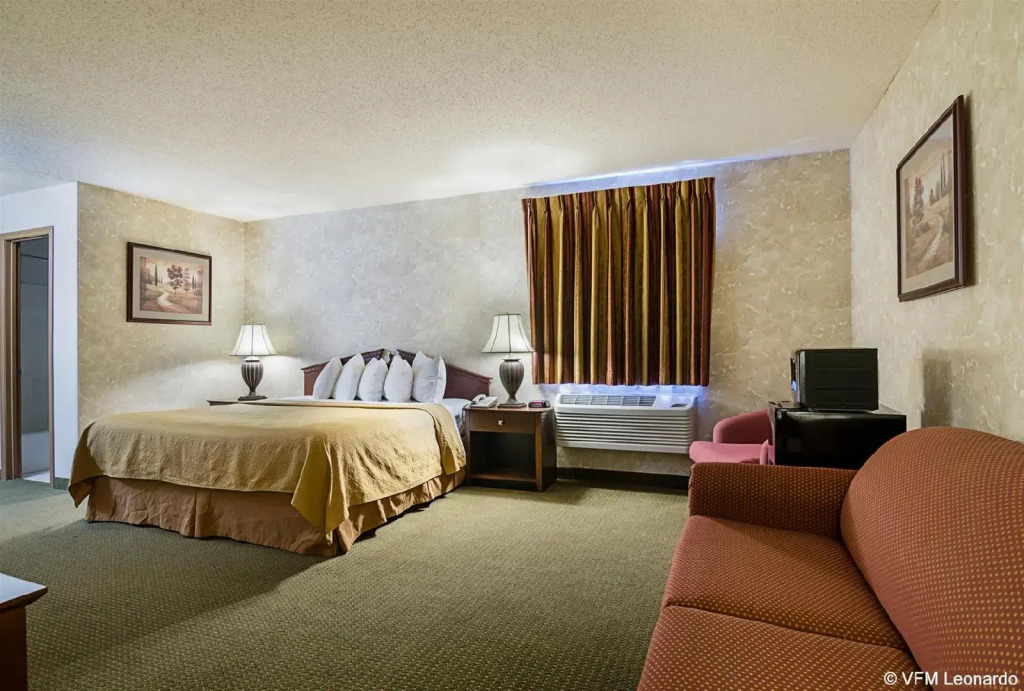 Quality Inn Hays I-70