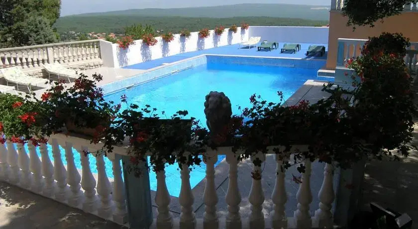 Apartments Trsina