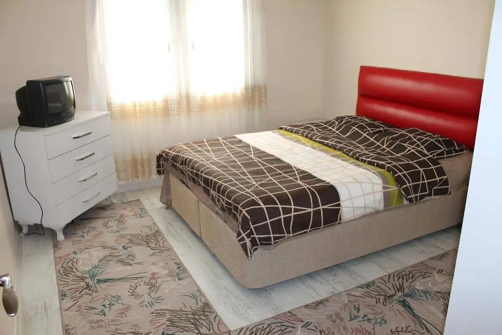 Bed Red Homes