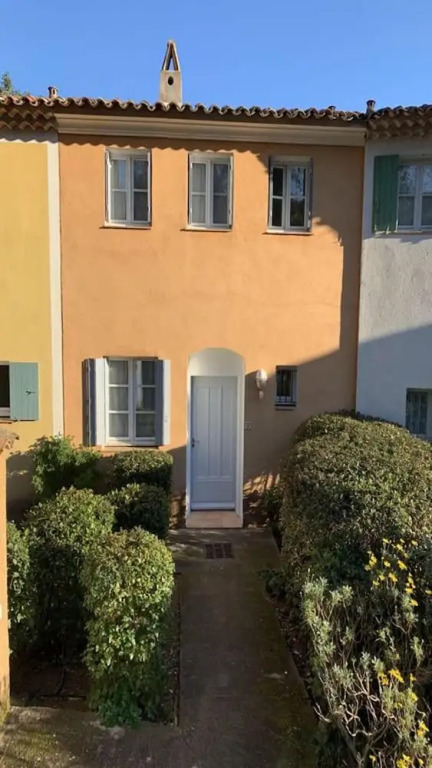 House With 2 Bedrooms in Grimaud, With Shared Pool and Furnished Garden - 1 km From the Beach