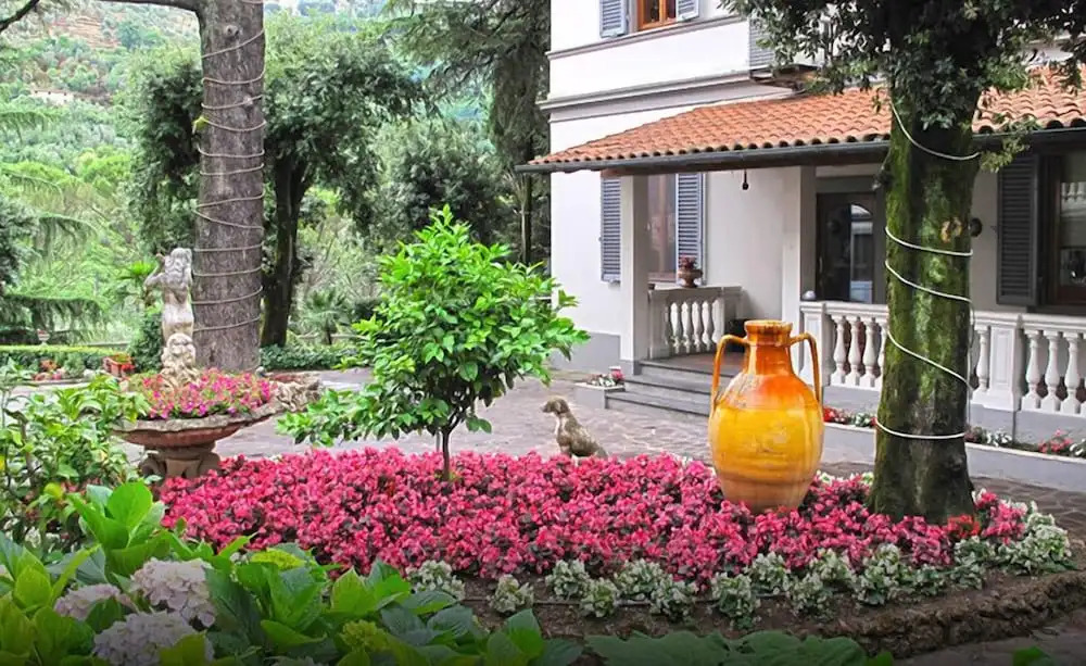 Villa Maria