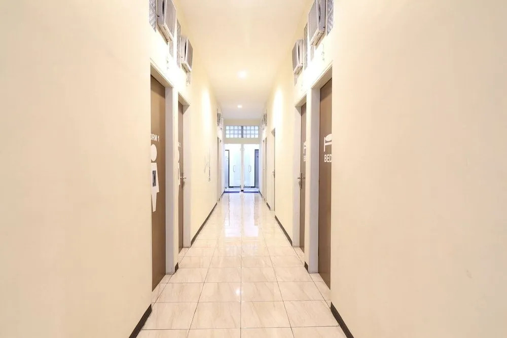 MADOR Malang Dorm Hostel
