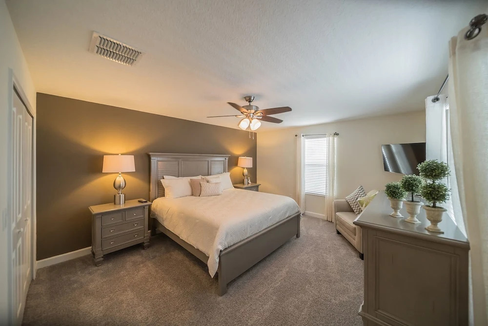 Lovely Vacation Home with Pool CG1646