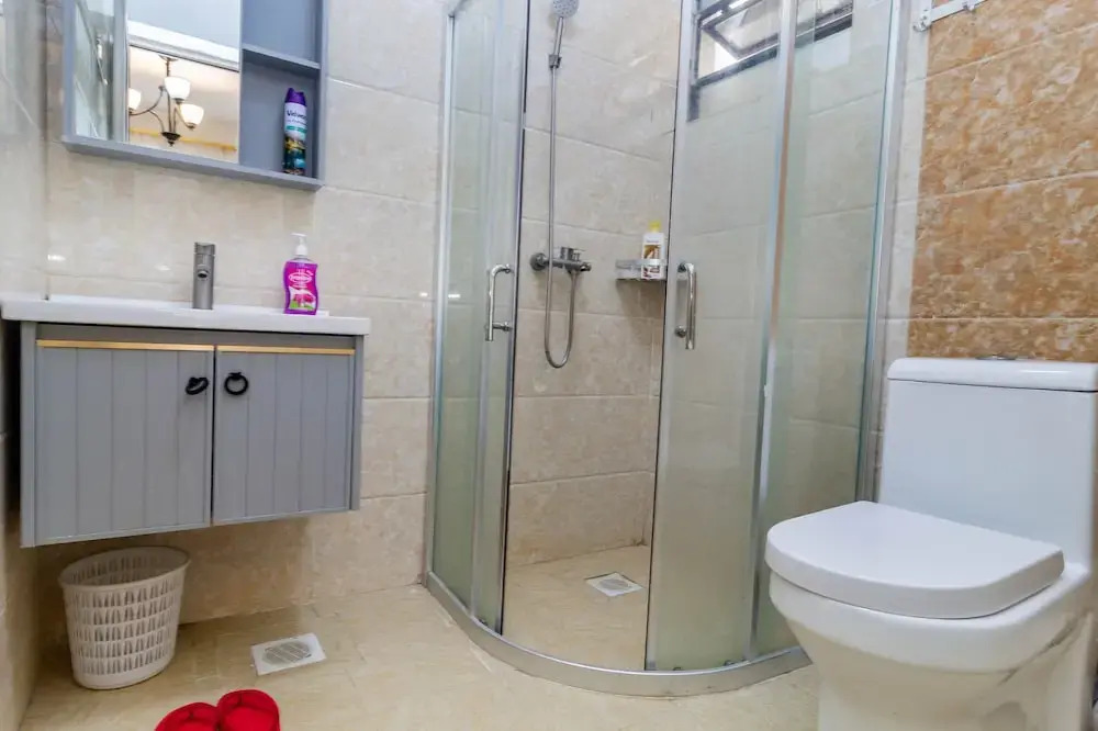 Luxurious Nairobi Apartment With City and Garden Views