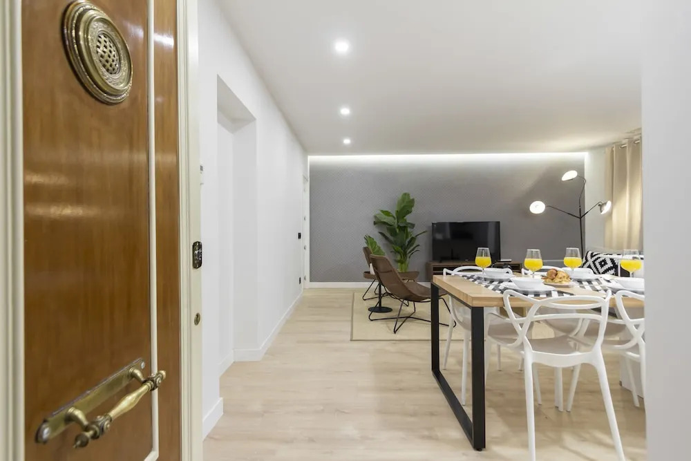 Dobo Homes Ibiza Apartment