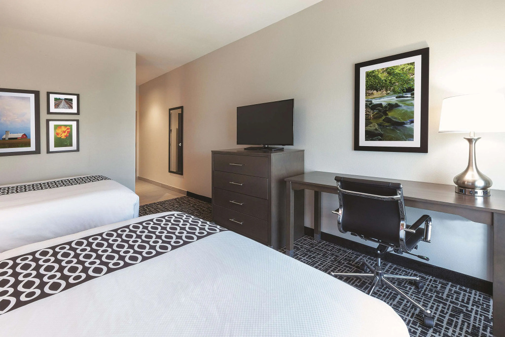 La Quinta by Wyndham Terre Haute