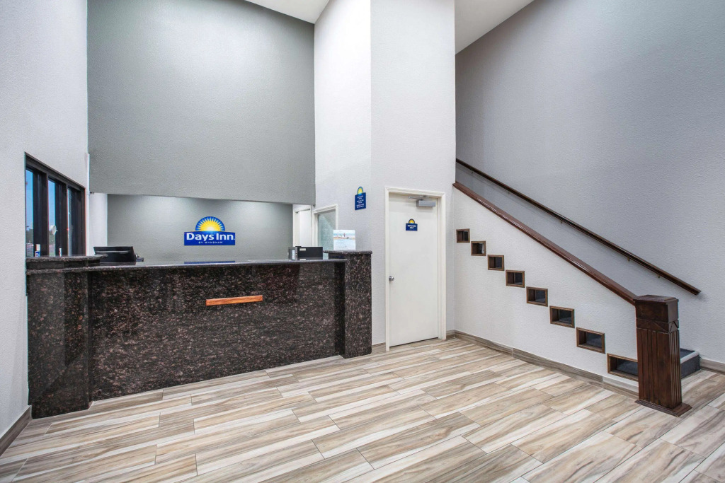 Days Inn by Wyndham Waco Near Downtown University