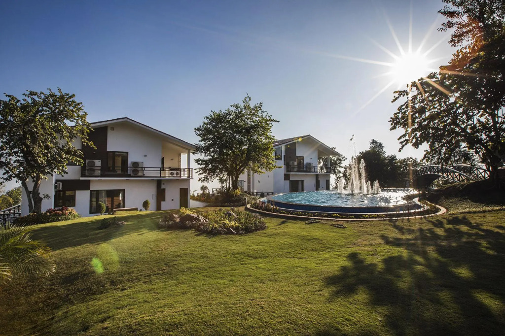 Amayaah Luxury SPA Resorts