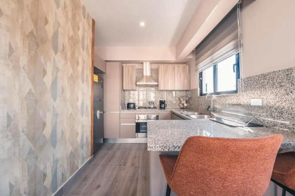 Regatta Living Hotel