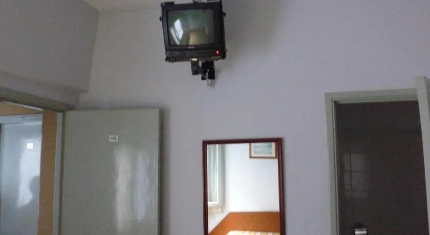 Hotel Omega