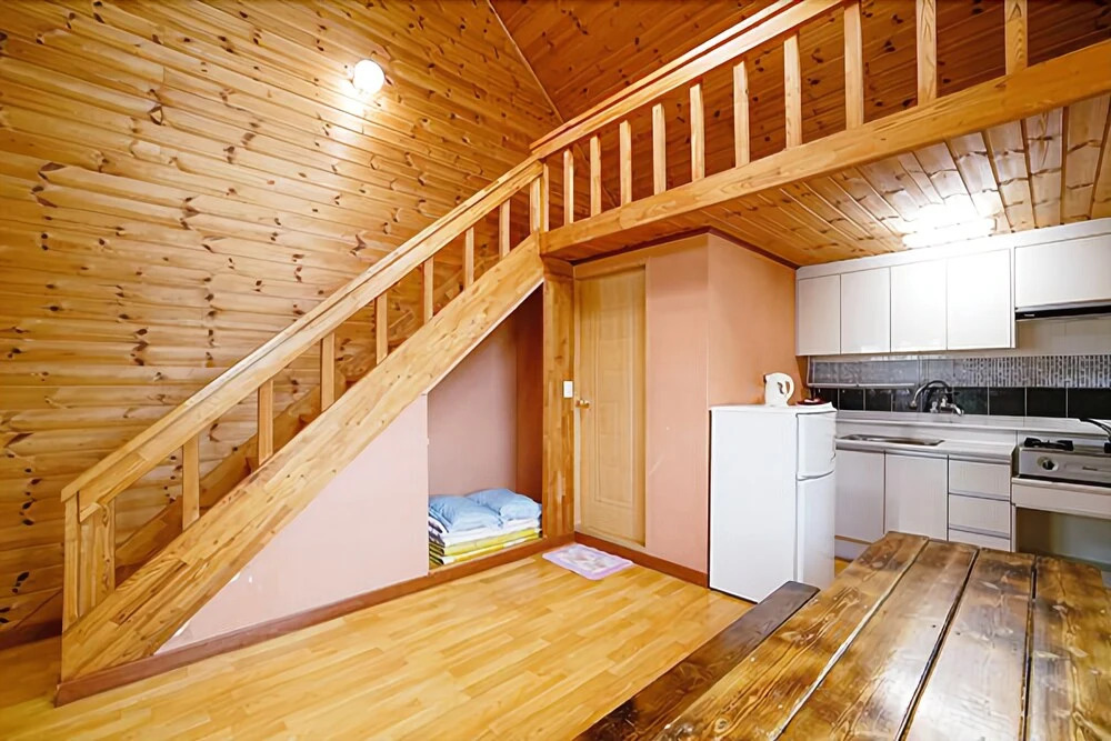 Ganghwado Neulpurun Lakeside Pension