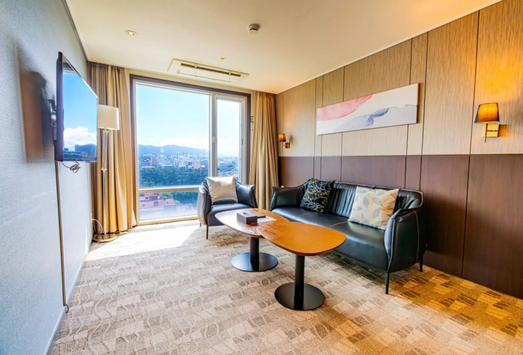 Ramada by Wyndham Jeju City Hall