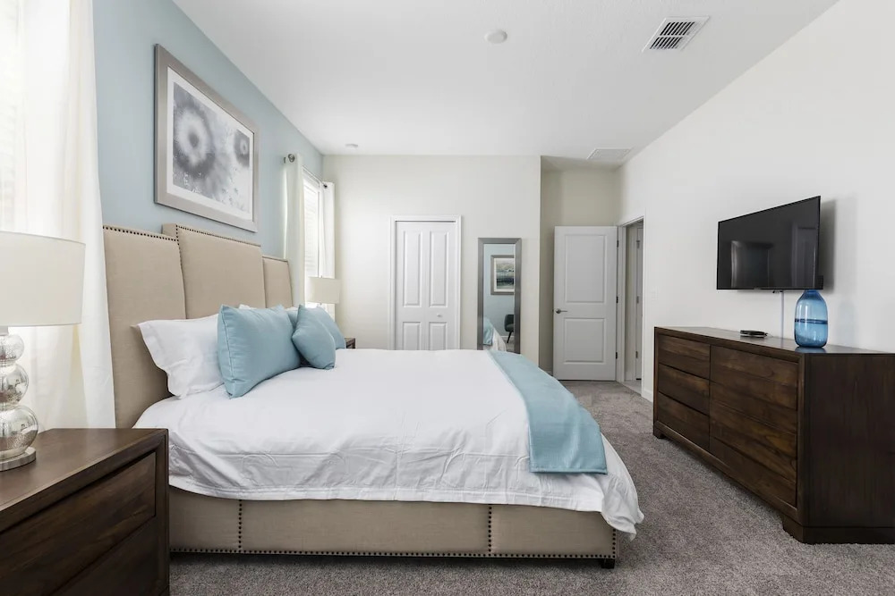 Sleep Tight Rentals Davenport