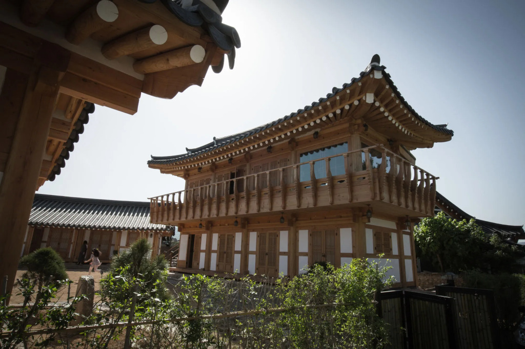 Happy Village Syeobul Guesthouse