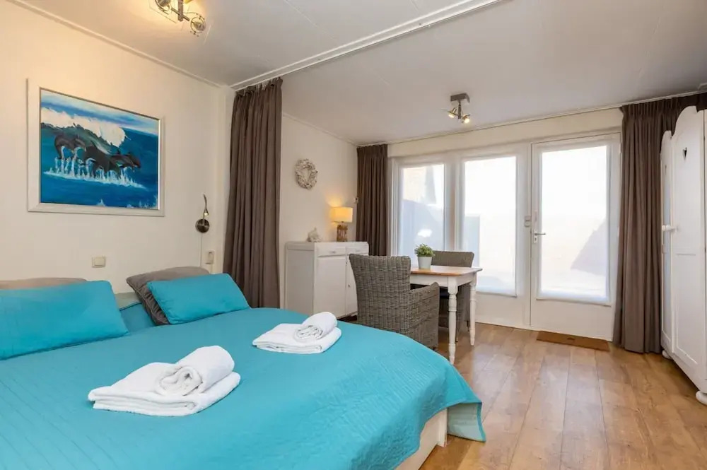 Pet-friendly Escape by the Sea