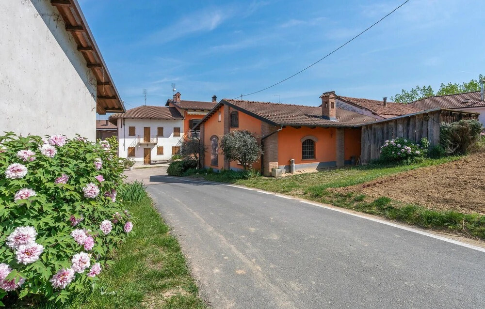 1 Bedroom Cozy Home In Ferrere