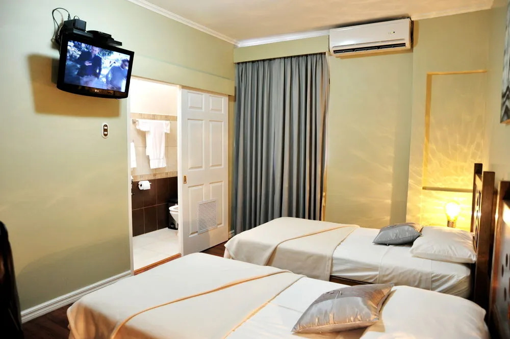 Culture Crossroads Inn