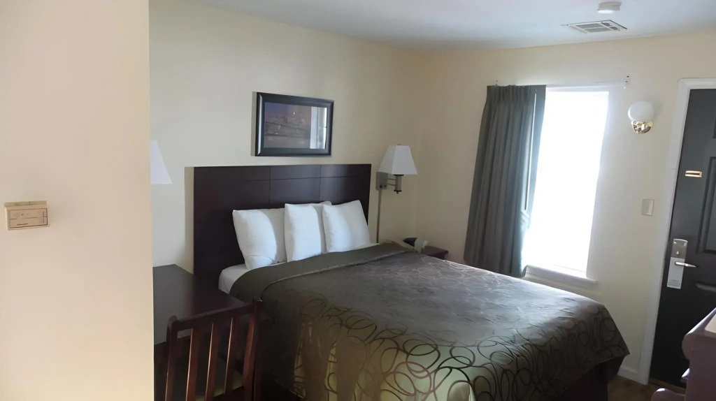 Sea Girt Lodge